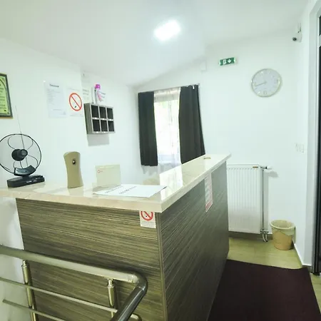 Prenociste Bambi Vranje